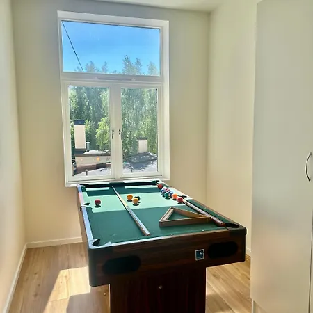 With Billiardtable Daire Oslo